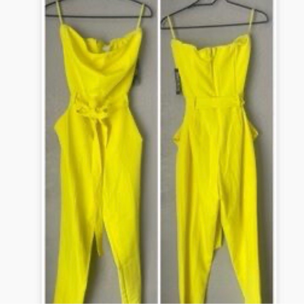 NWT Strapless Yellow NY&Co Jumpsuit ⭐️💛🌻🌼